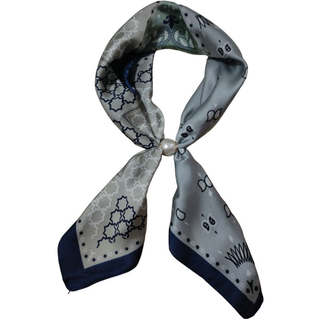 Scarf T&S Aliki Scarf w. magnetic pearl Scarf Multi 2