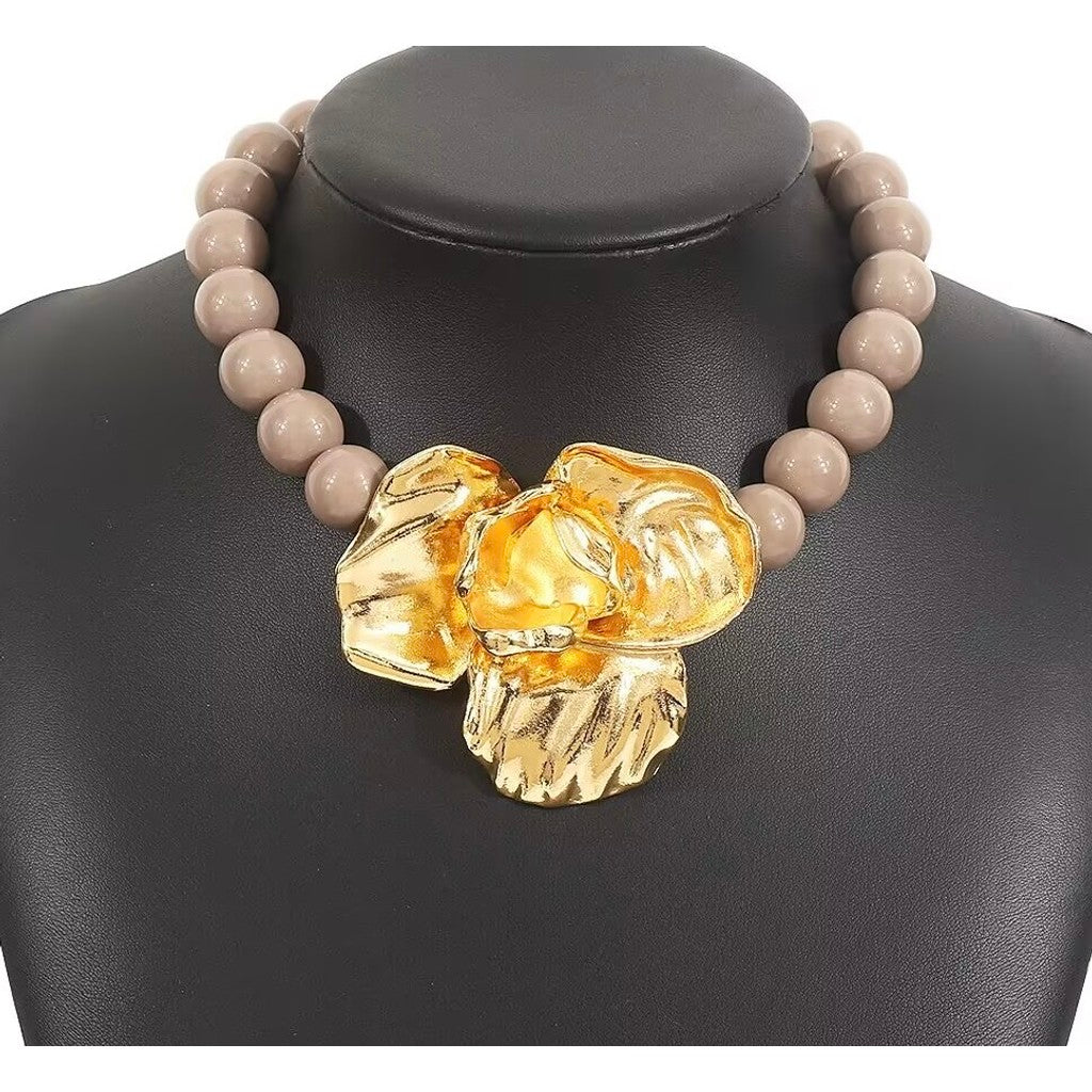 Jewelry T&S Big Flower Necklace Necklace Latte-gold