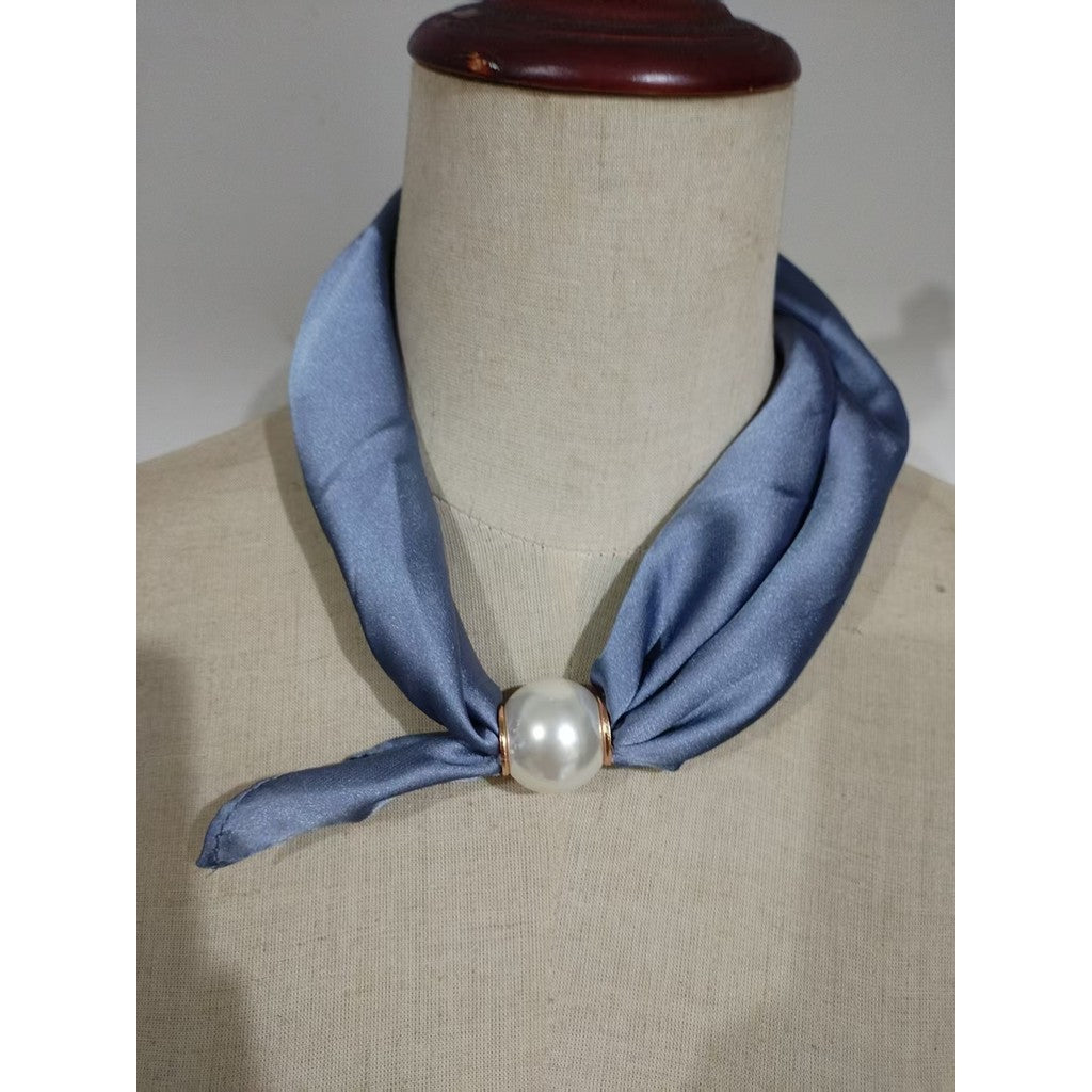 Scarf T&S Chloe Scarf w. magnetic pearl Scarf Alaska Blue