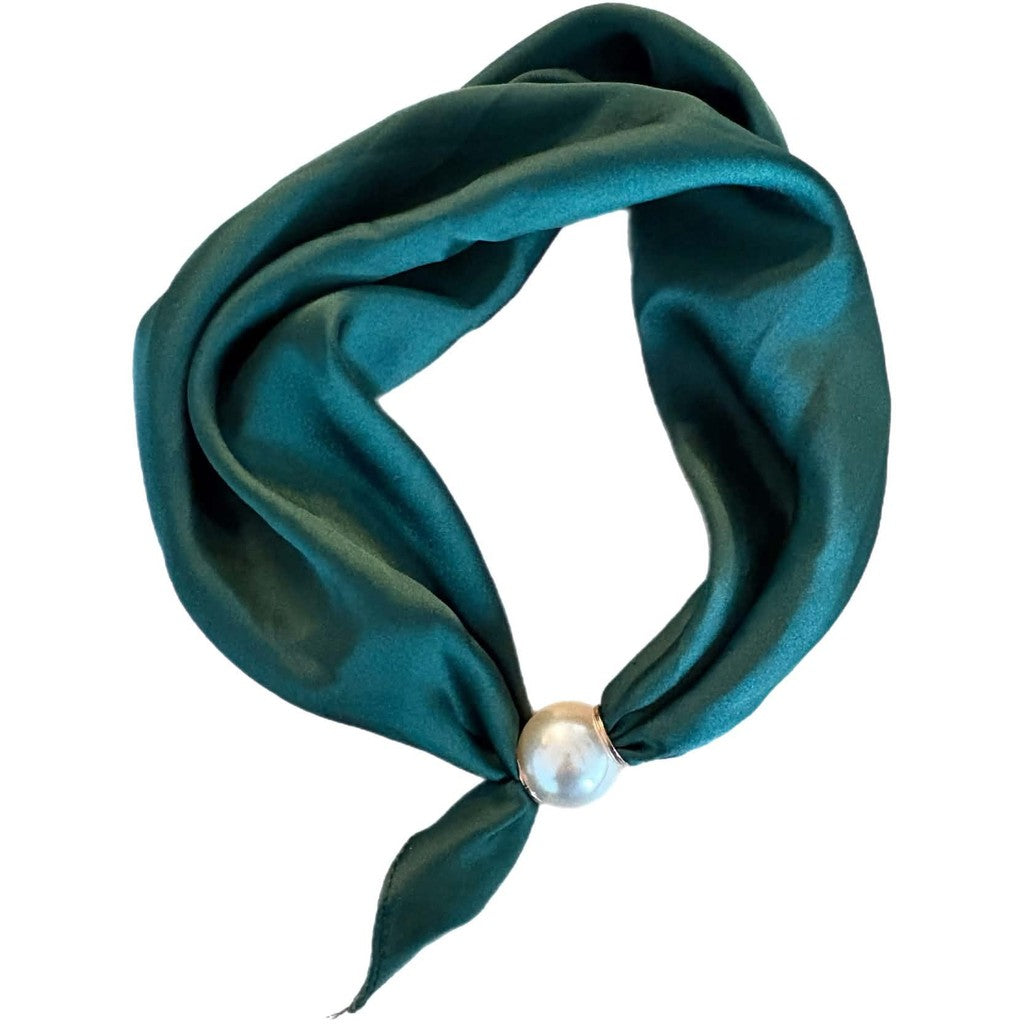 Scarf T&S Chloe Scarf w. magnetic pearl Scarf Bottlegreen
