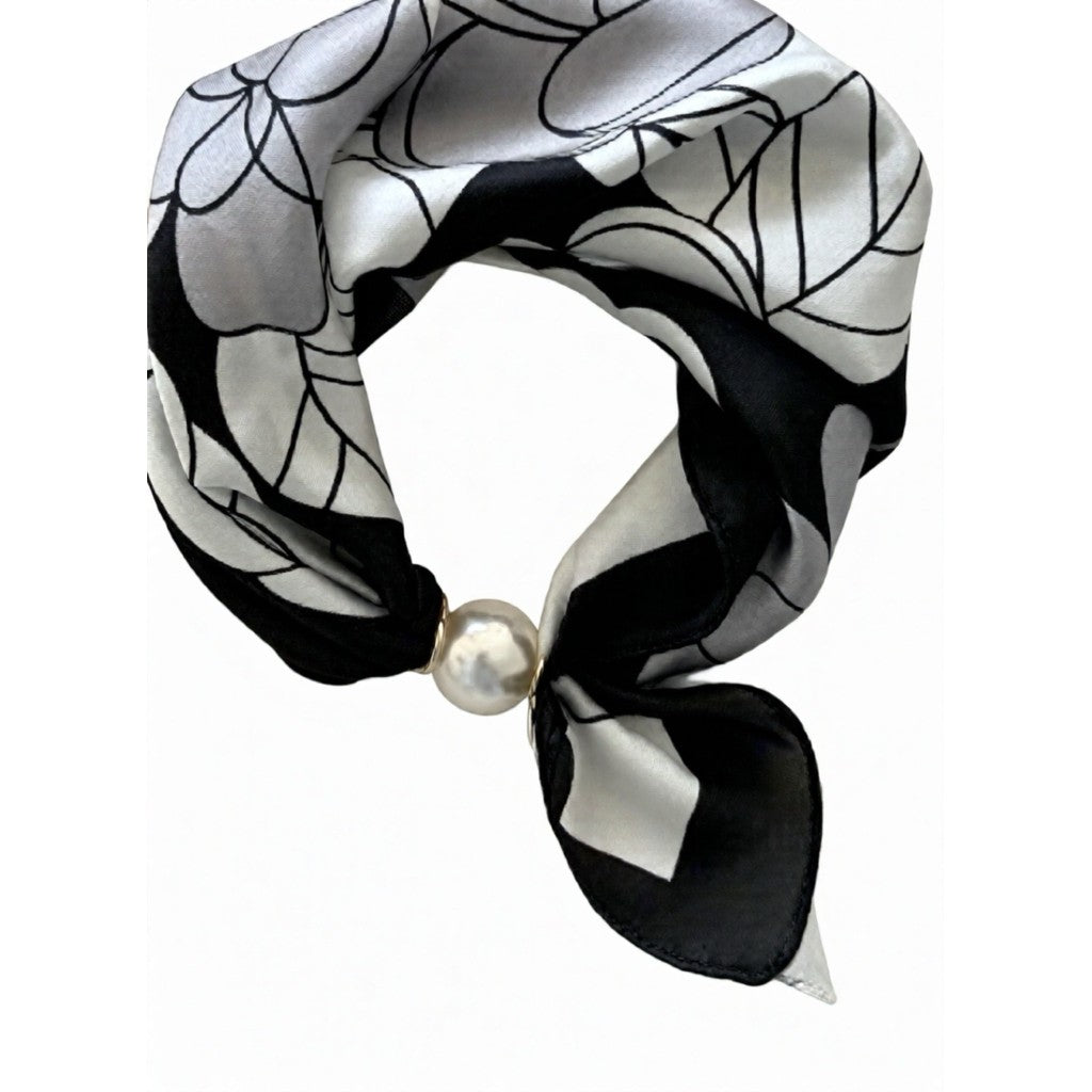 Jewelry T&S Chloe Scarf w. magnetic pearl Scarf Leaf