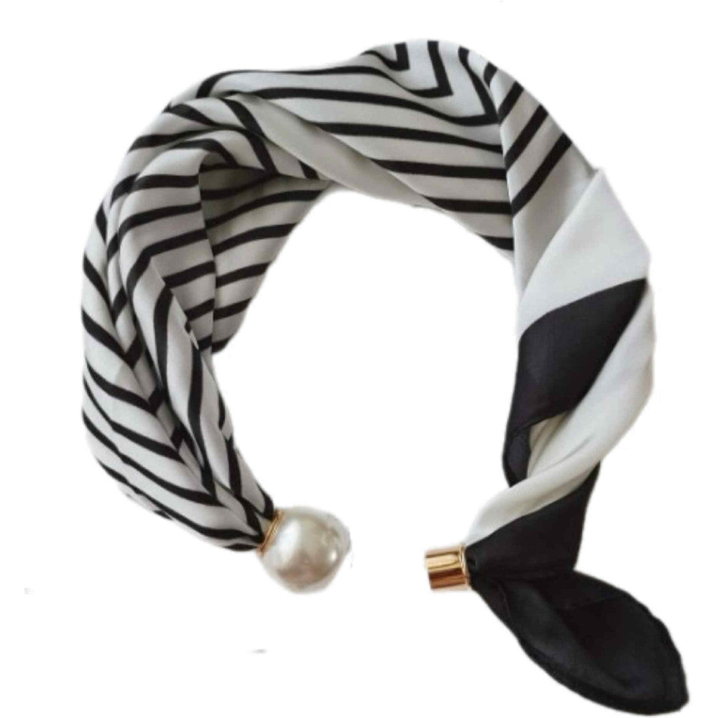 Jewelry T&S Chloe Scarf w. magnetic pearl Scarf V-stripes
