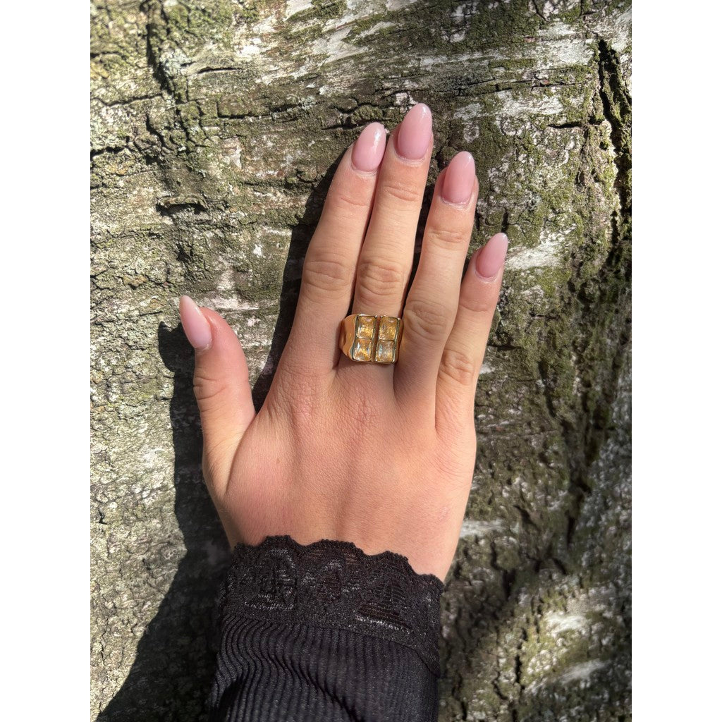 Jewelry T&S Gigi Ring Finger ring Gold