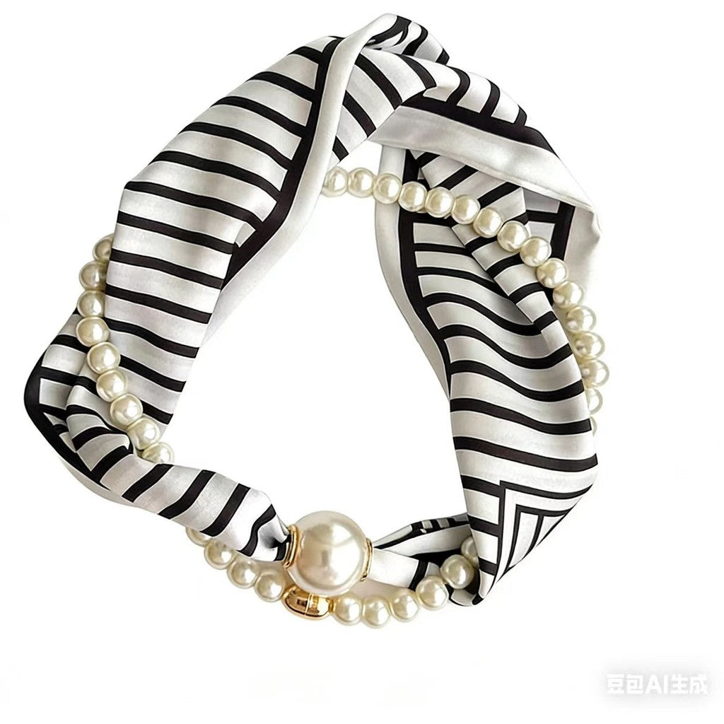 Scarf T&S Kim Scarf w. magnetic pearl and necklace Scarf Stripes
