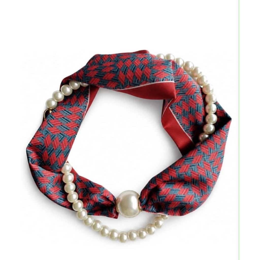 Scarf T&S Kim Scarf w. magnetic pearl and necklace Scarf aw3
