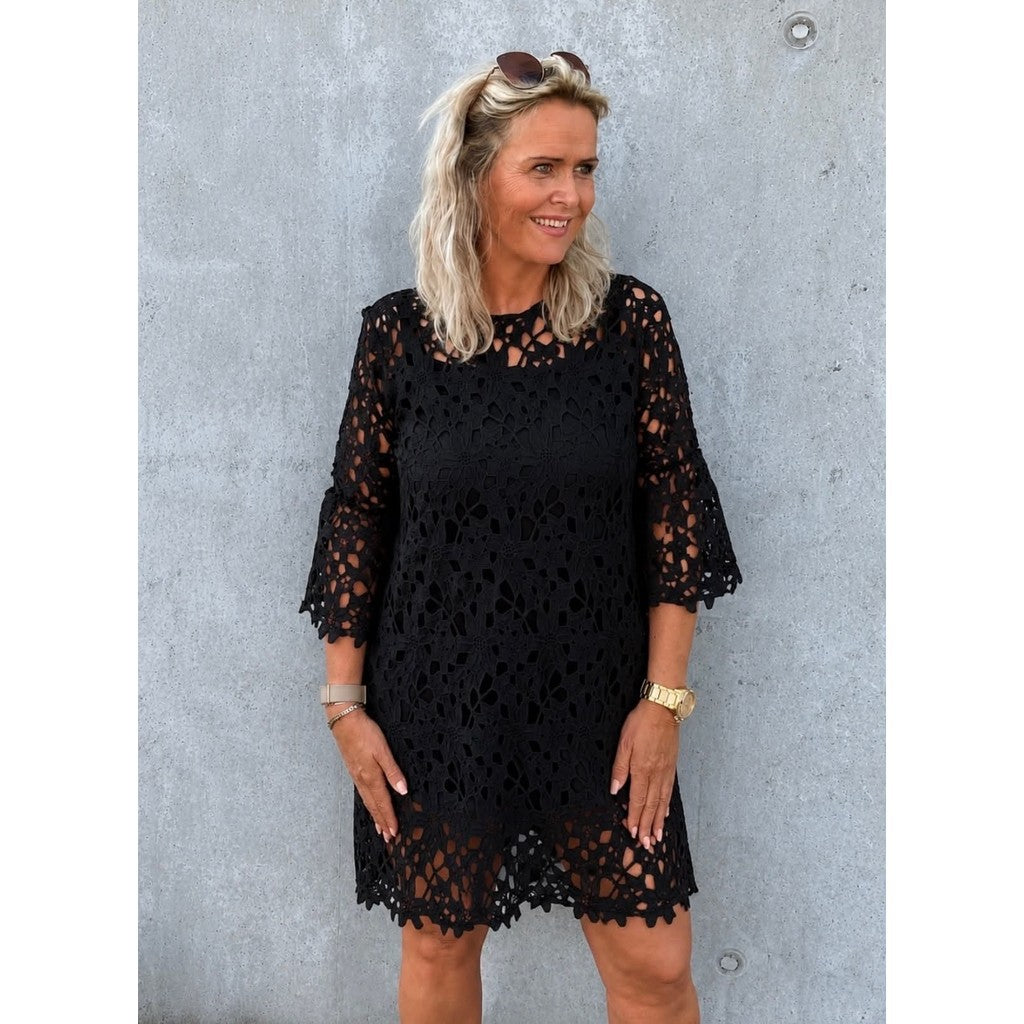 Clothing T&S Peach Lace Dress Dress Black