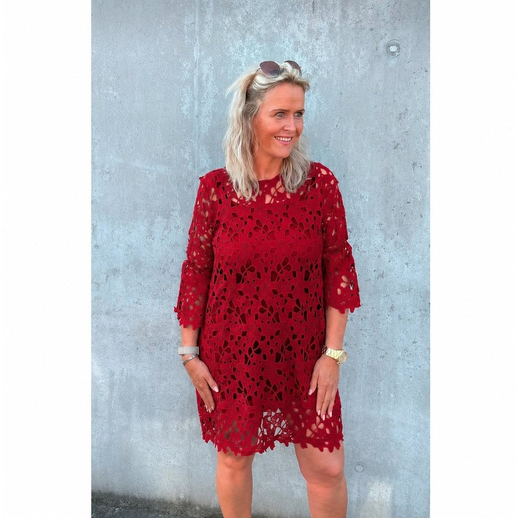Clothing T&S Peach Lace Dress Dress Red