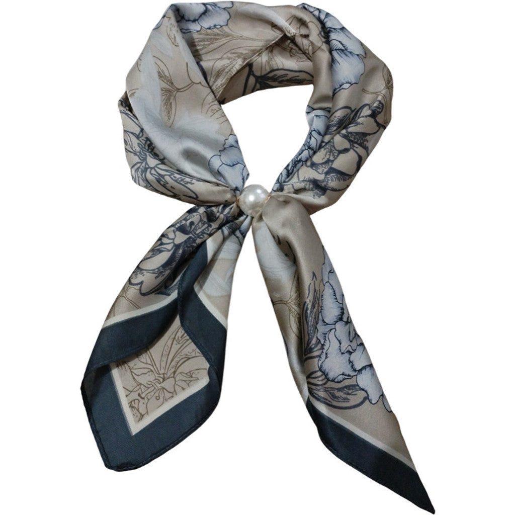 Scarf T&S Aliki Scarf w. magnetic pearl Scarf Multi 5