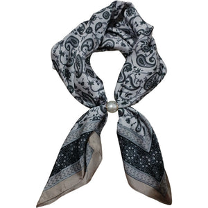 Scarf T&S Aliki Scarf w. magnetic pearl Scarf Paisley