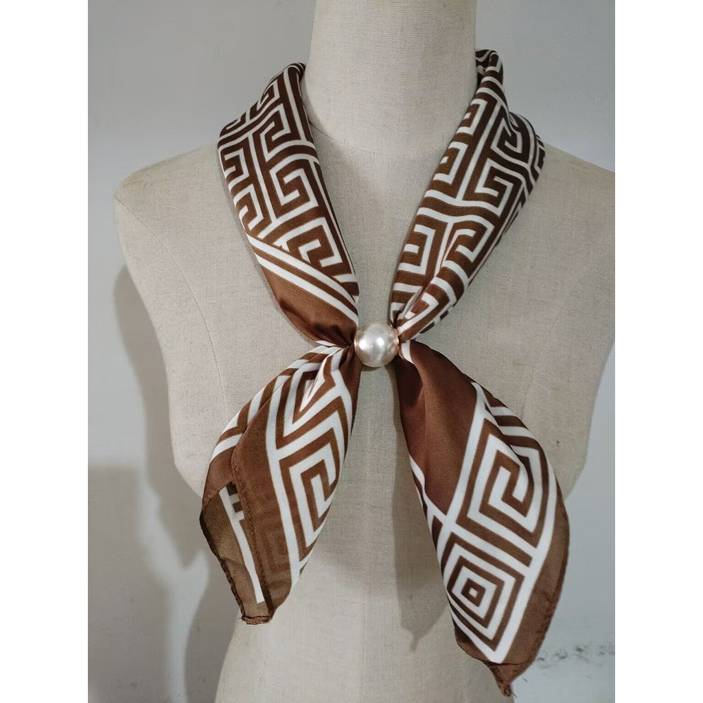 Scarf T&S Aliki Scarf w. magnetic pearl Scarf aw19