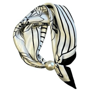 Scarf T&S Chloe Scarf w. magnetic pearl Scarf Black/white line flower