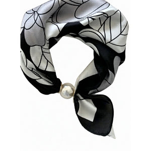 Jewelry T&S Chloe Scarf w. magnetic pearl Scarf Leaf