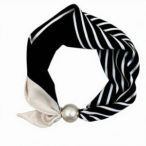 Jewelry T&S Chloe Scarf w. magnetic pearl Scarf V-stripes black
