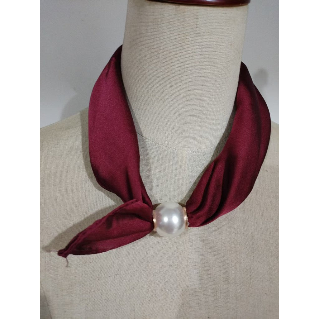 Scarf T&S Chloe Scarf w. magnetic pearl Scarf Wine red