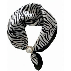 Jewelry T&S Chloe Scarf w. magnetic pearl Scarf Zebra