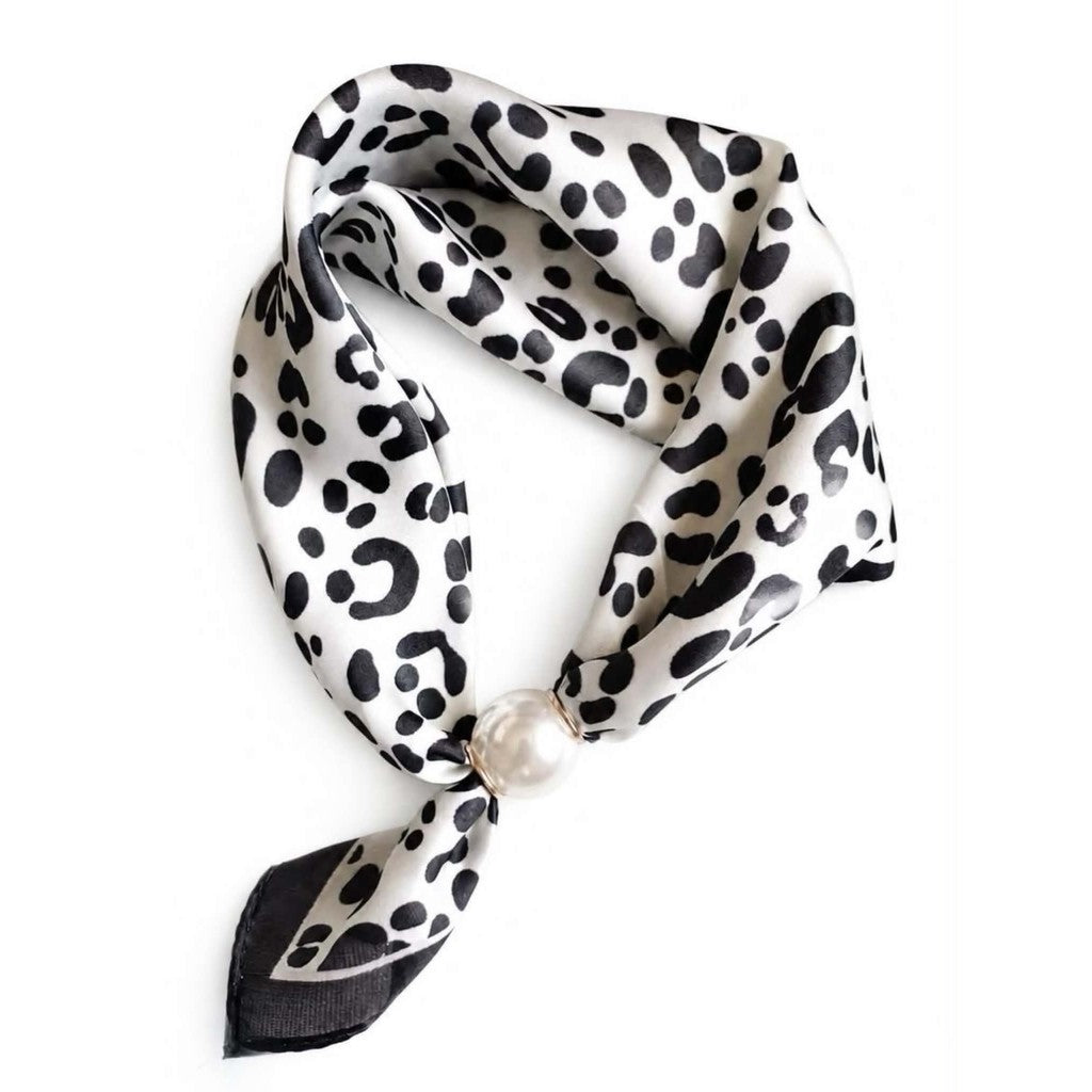 Scarf T&S Chloe Scarf w. magnetic pearl Scarf aw22