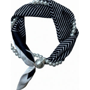 Jewelry T&S Kendall Scarf w. magnetic pearl and necklace Scarf Black-white