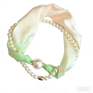 Scarf T&S Kim Scarf w. magnetic pearl and necklace Scarf Green white