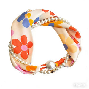 Scarf T&S Kim Scarf w. magnetic pearl and necklace Scarf Happy Flower
