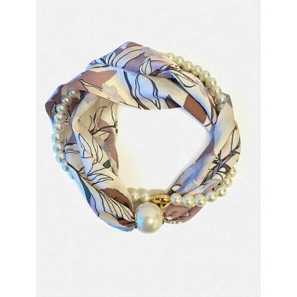 Jewelry T&S Kim Scarf w. magnetic pearl and necklace Scarf Leaf