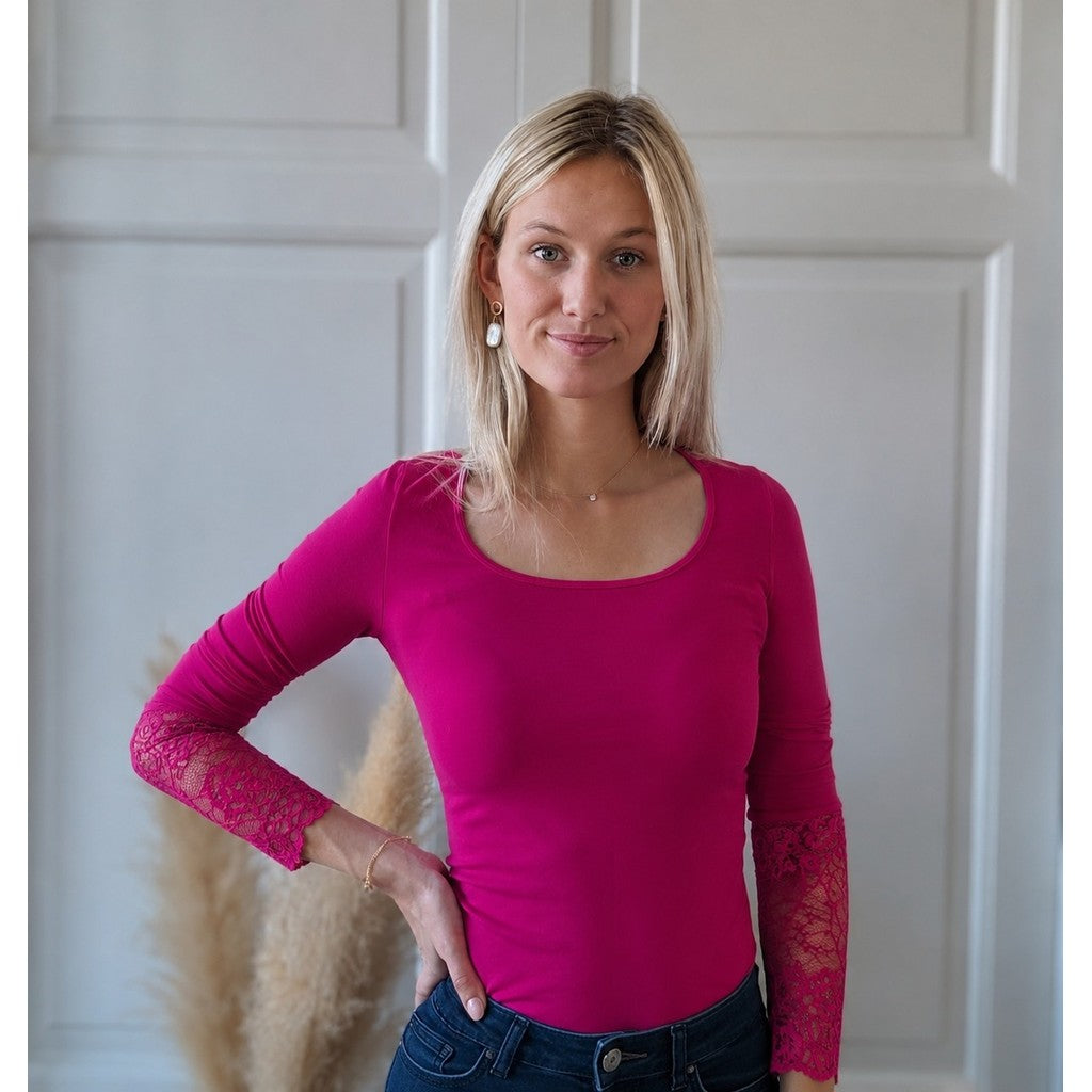 Microfiber T&S Mary Blouse lace LS Top LS Sangria