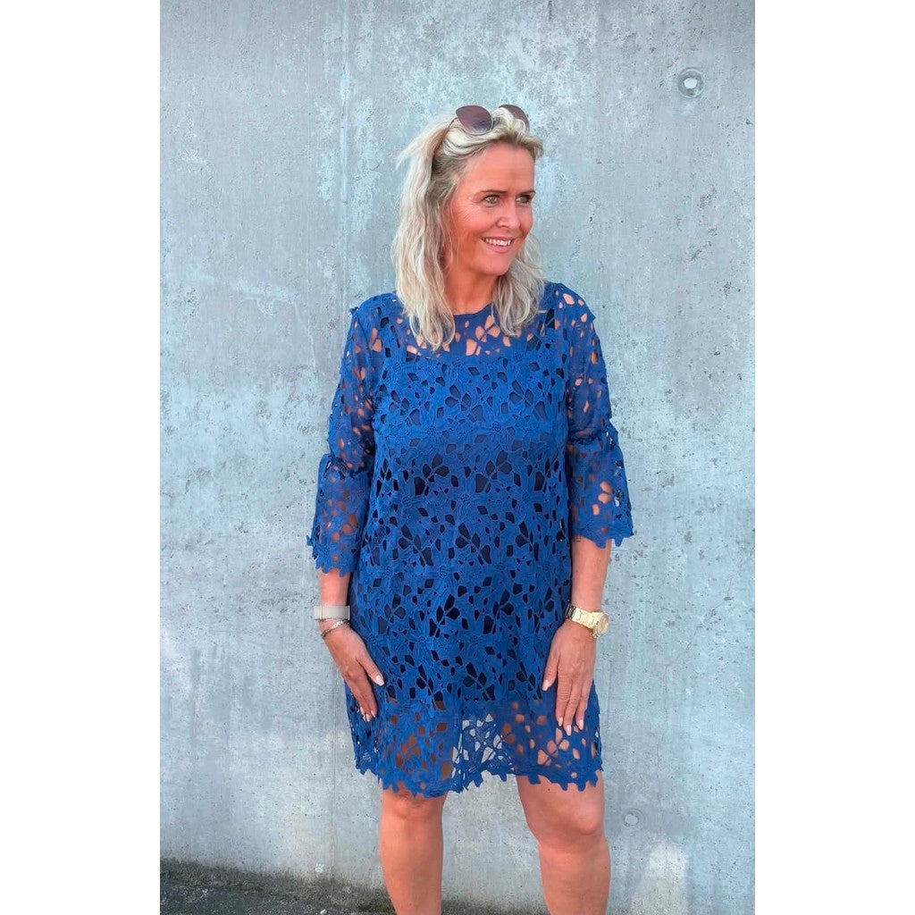 Clothing T&S Peach Lace Dress Dress Blue