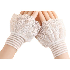 Clothing T&S Shirt Cuffs Lace - 1 pair Shirt Cuffs White